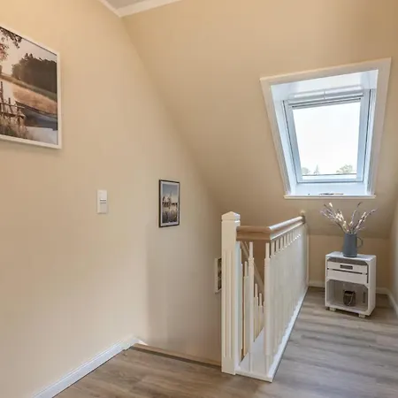 Haus Mit Sauna, 3 Sz, 2 Baeder & 450 M *