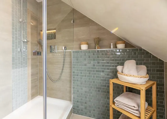 Haus Mit Sauna, 3 Sz, 2 Baeder & 450 M